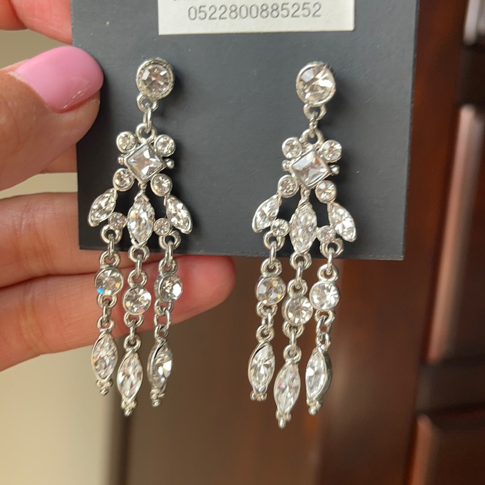 Dangling diamond (fake) earrings